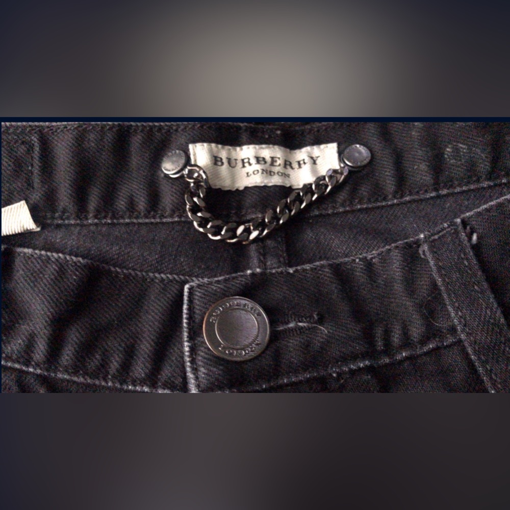 Burberry Mens jeans used once need gone asap!!!:)